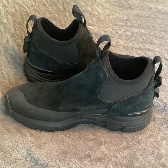 Danner Women's Artic 600 Chelsea 5” Black 200G Size 7 - Picture 2 of 8